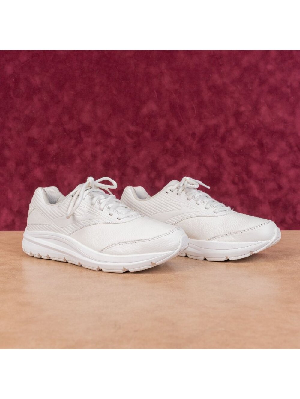 Brooks Women Addiction Walker DNA White Lace-up Sneakers Shoes sz 11